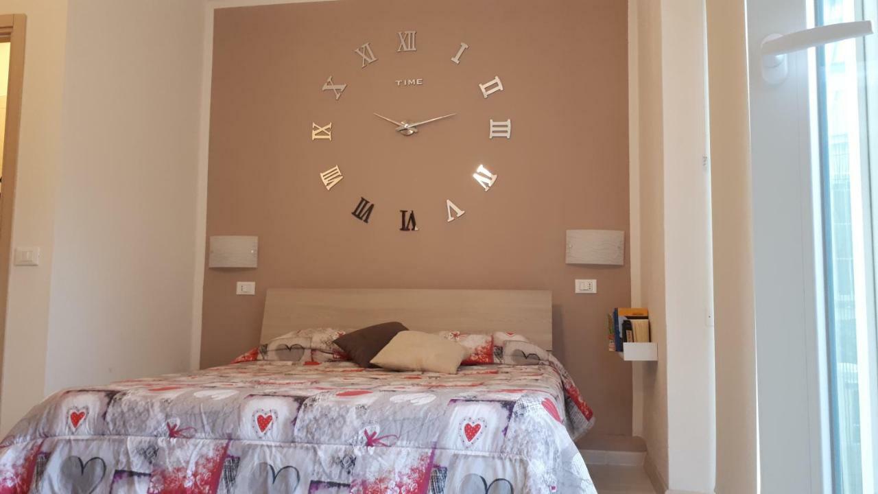 Le Camere Di Sabrina Con Bagno In Camera Sarzana Dış mekan fotoğraf
